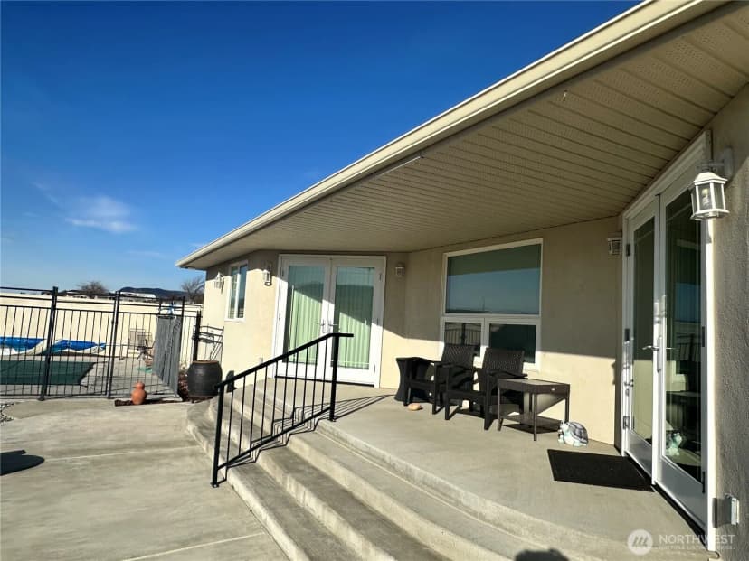 Property photo for 707 Ross Court Sw, Mattawa photo 32