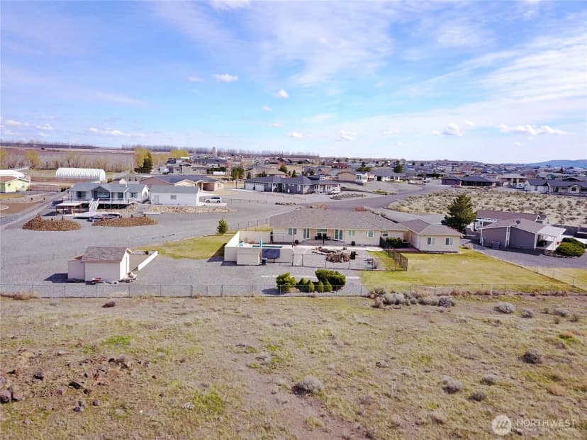 Property photo for 707 Ross Court Sw, Mattawa photo 38