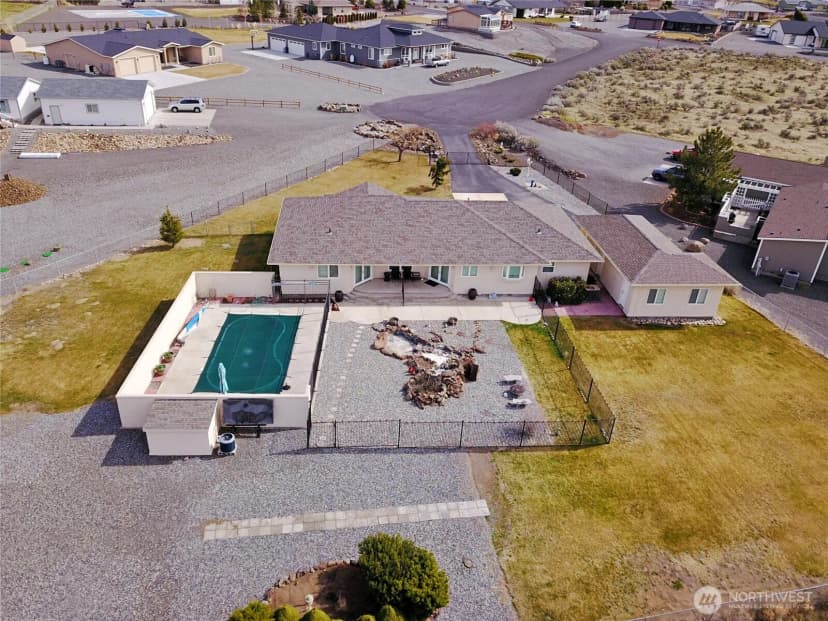 Property photo for 707 Ross Court Sw, Mattawa photo 37