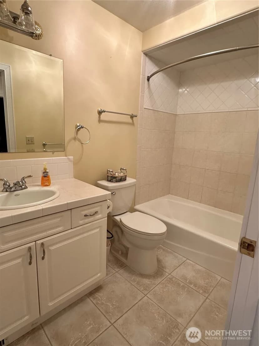 Property photo for 707 Ross Court Sw, Mattawa photo 30