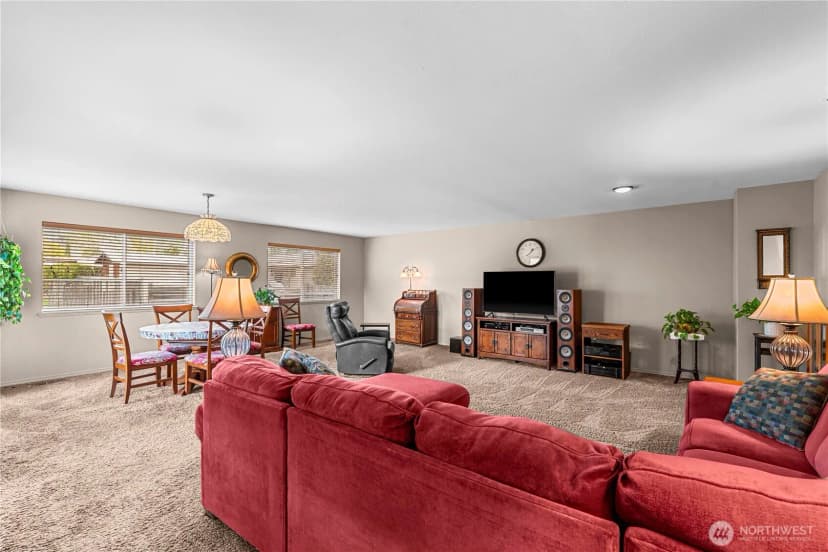Property photo for 936 Grenz Street, Wenatchee photo 9