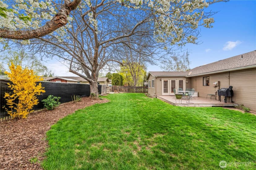 Property photo for 936 Grenz Street, Wenatchee photo 30