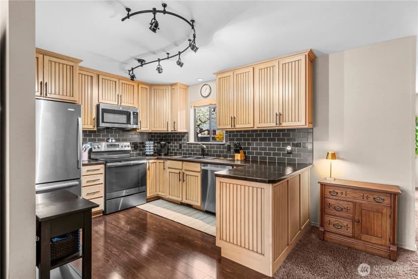 Property photo for 936 Grenz Street, Wenatchee photo 4