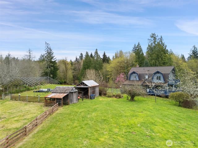 Property photo for 13505 E Victor Road, Gig Harbor photo 3