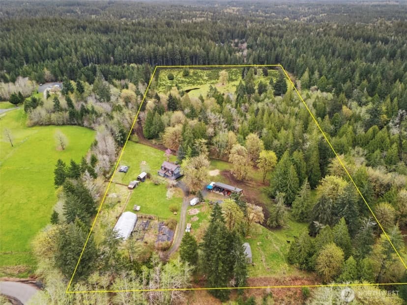Property photo for 13505 E Victor Road, Gig Harbor
