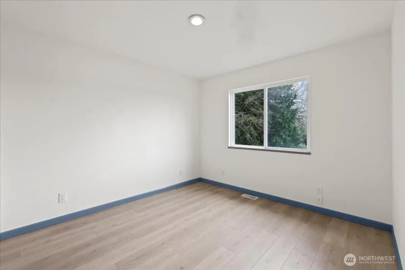 Property photo for 9360 Se Southworth Drive, Port Orchard photo 19