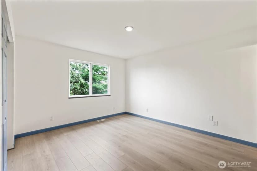 Property photo for 9360 Se Southworth Drive, Port Orchard photo 16