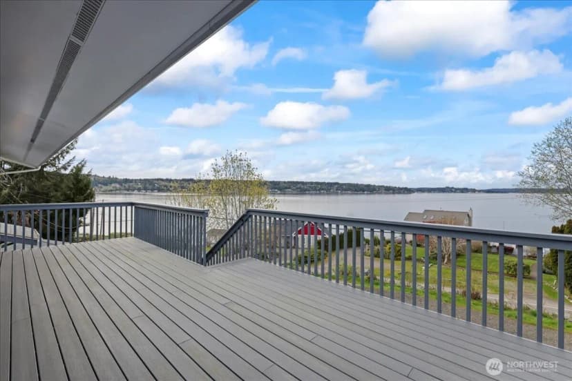 Property photo for 9360 Se Southworth Drive, Port Orchard photo 3