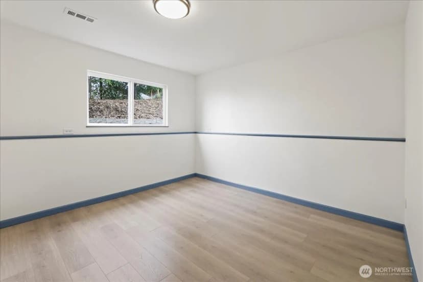 Property photo for 9360 Se Southworth Drive, Port Orchard photo 28