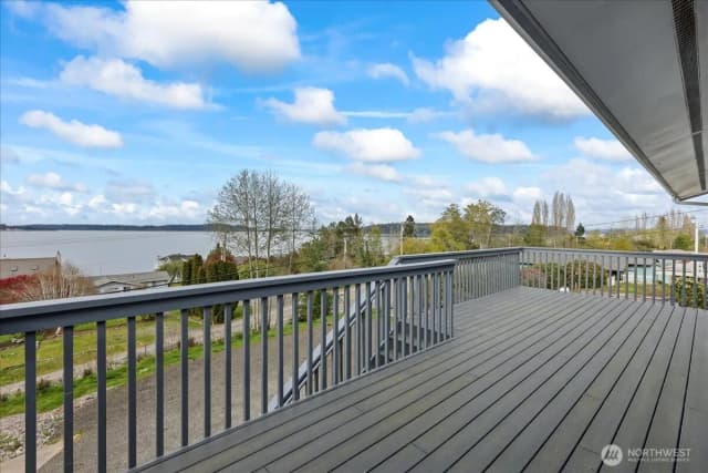 Property photo for 9360 Se Southworth Drive, Port Orchard photo 4