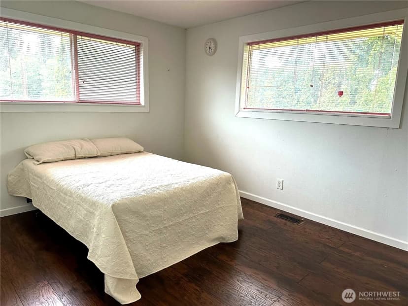 Property photo for 810 Sw 356th Street, Federal Way photo 24