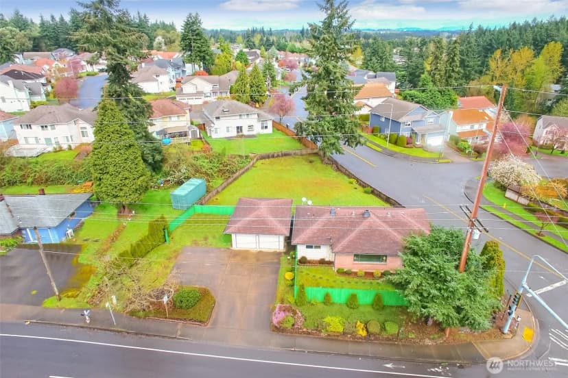 Property photo for 810 Sw 356th Street, Federal Way photo 35