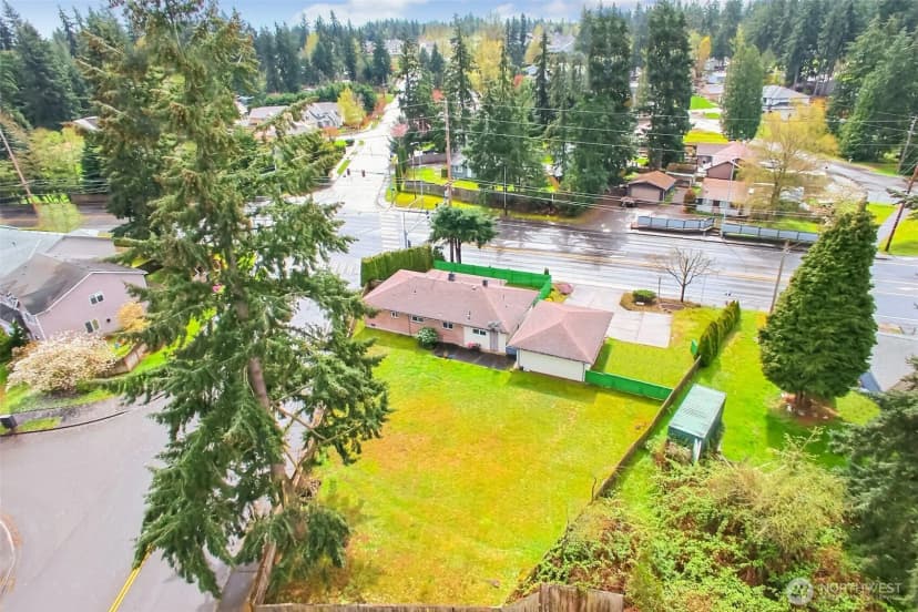 Property photo for 810 Sw 356th Street, Federal Way photo 37