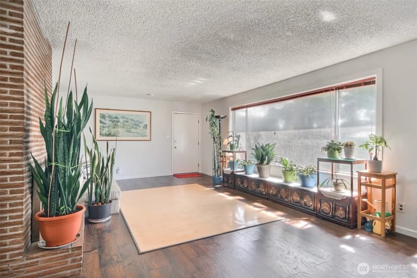 Property photo for 810 Sw 356th Street, Federal Way photo 8