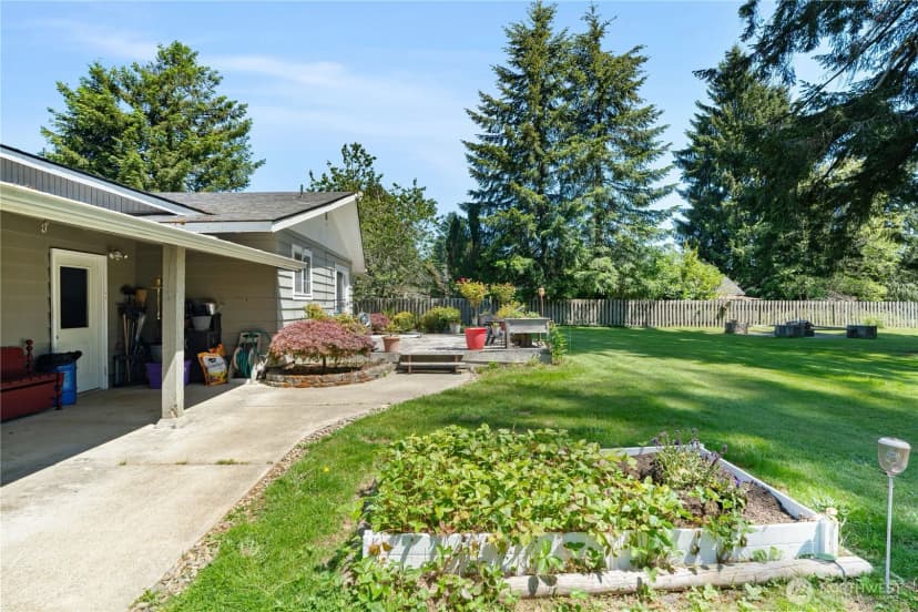 Property photo for 6507 Karjala Road, Aberdeen photo 25