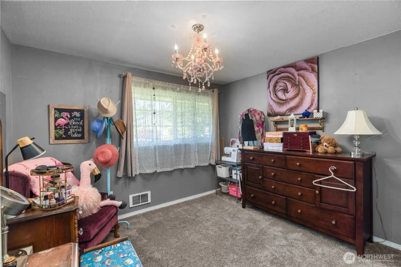 Property photo for 6507 Karjala Road, Aberdeen photo 16