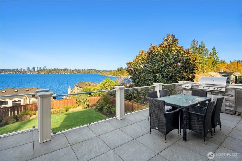 Property photo for 7254 N Mercer Way, Mercer Island photo 14