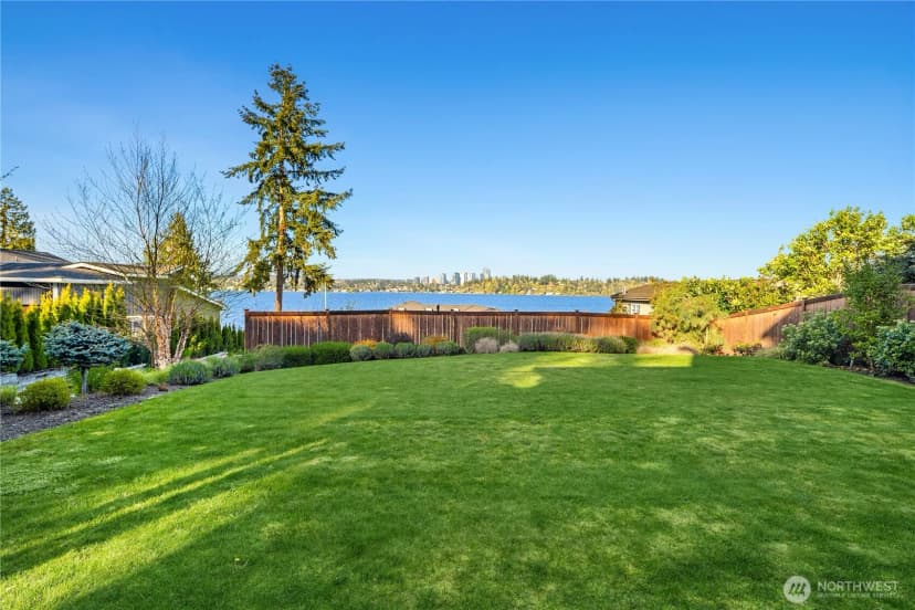 Property photo for 7254 N Mercer Way, Mercer Island photo 35