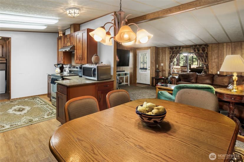 Property photo for 1600 Skull Springs Road, Cle Elum photo 8