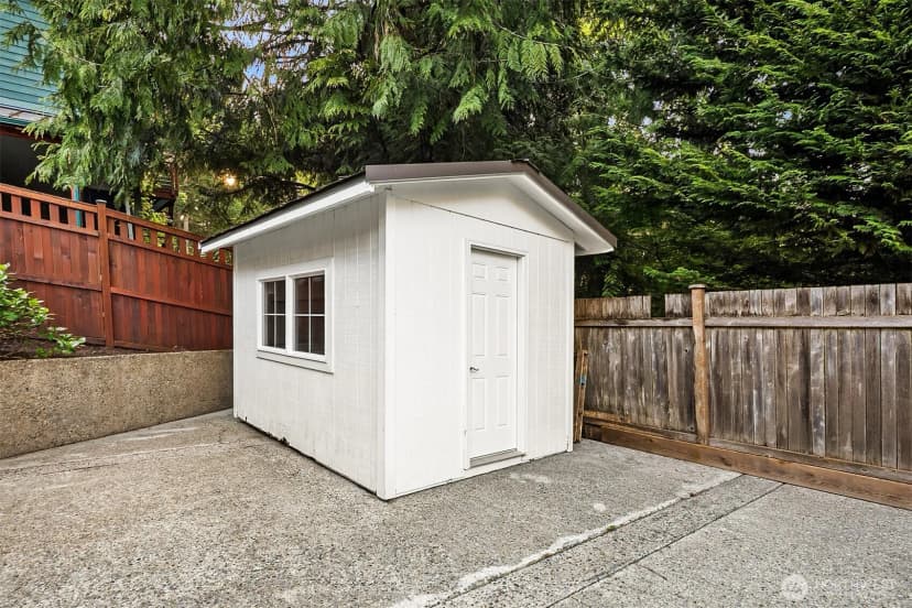 Property photo for 11820 Ne 145th Street, Kirkland photo 35