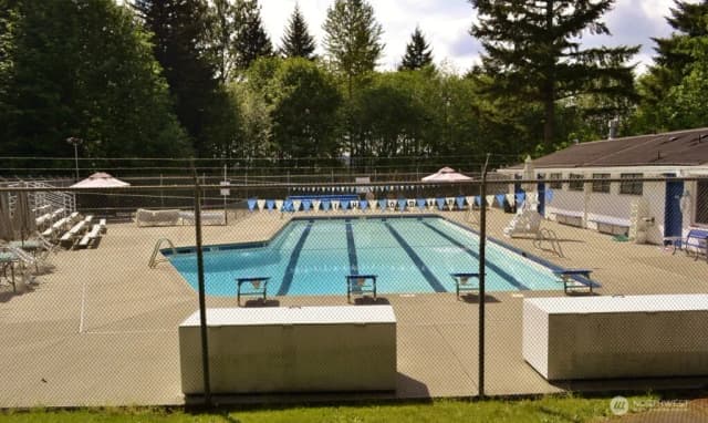 Property photo for 11820 Ne 145th Street, Kirkland photo 5