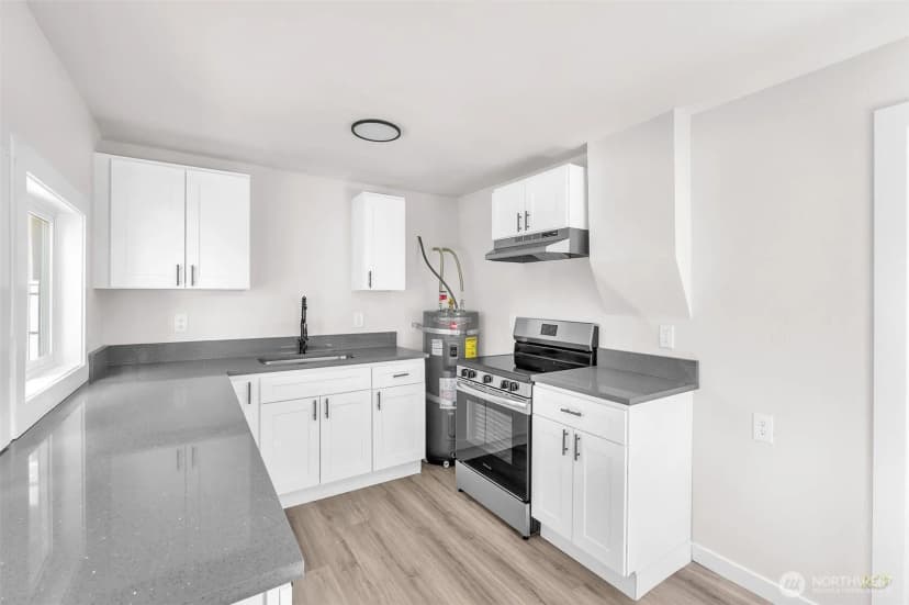 Property photo for 205 Nw 2nd Avenue, Kelso photo 31