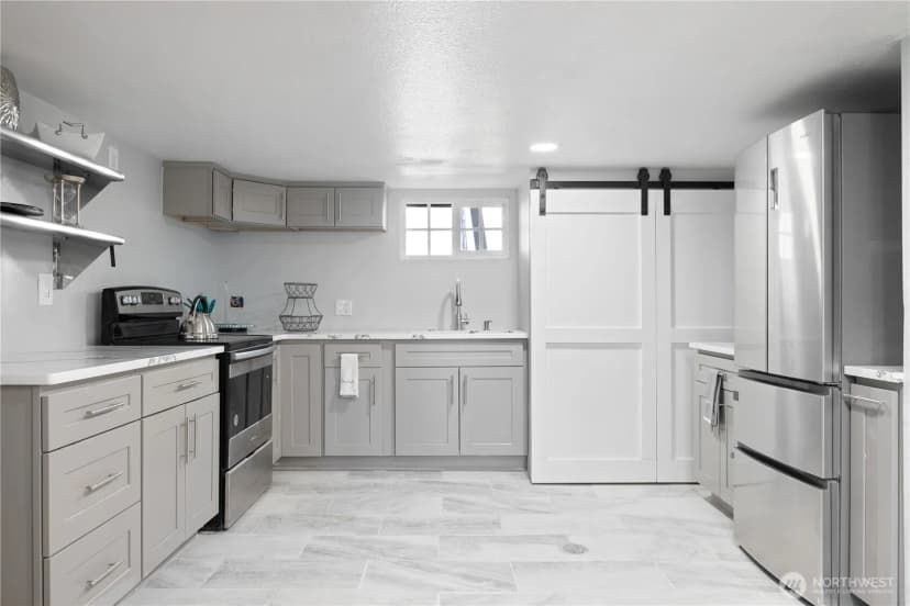Property photo for 1337 Coal Creek Road, Longview photo 15