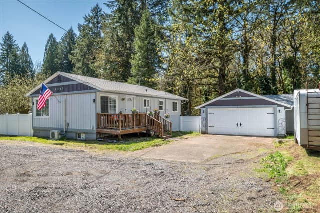 Property photo for 1337 Coal Creek Road, Longview