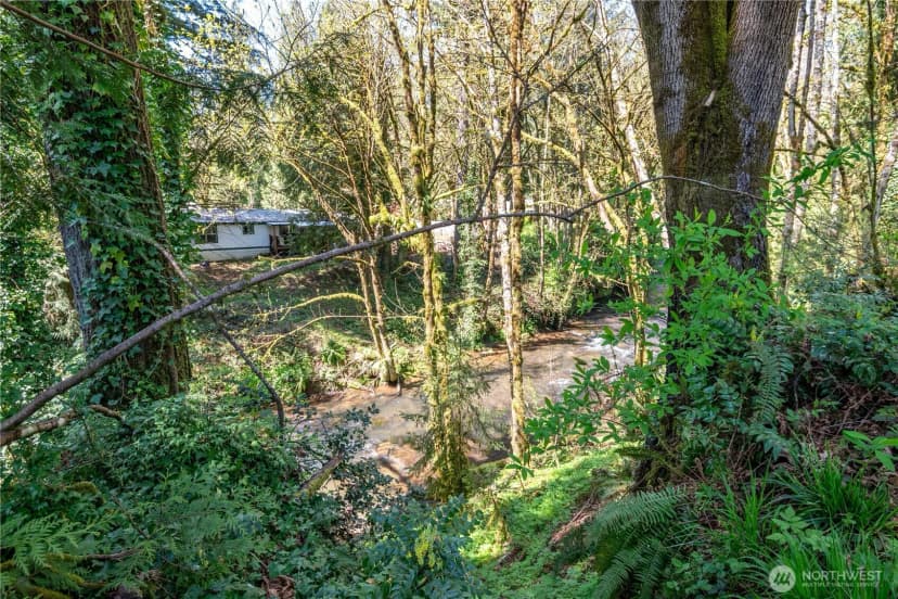 Property photo for 1337 Coal Creek Road, Longview photo 33