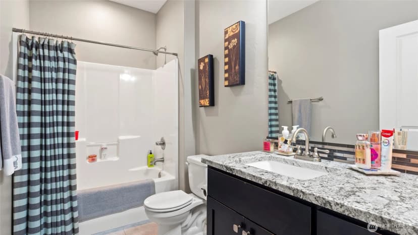 Property photo for 131 Nw Blalock Dr., College Place photo 13