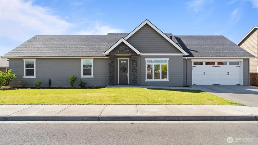 Property photo for 131 Nw Blalock Dr., College Place