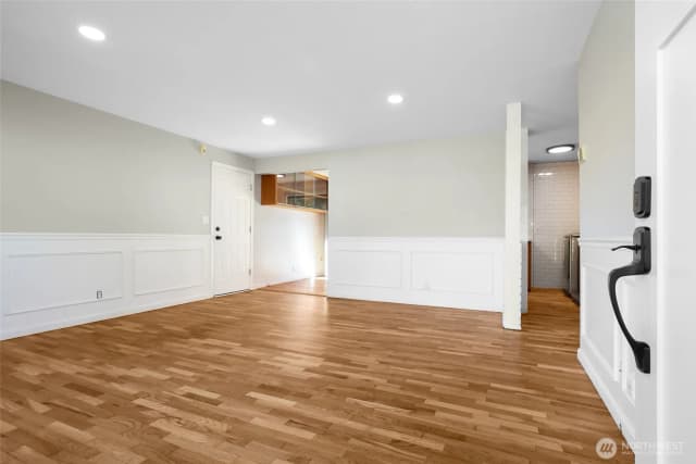 Property photo for 5804 176th Street Sw, Lynnwood photo 3