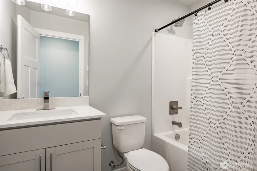 Property photo for 3009 Oleander Lane, Blaine photo 32