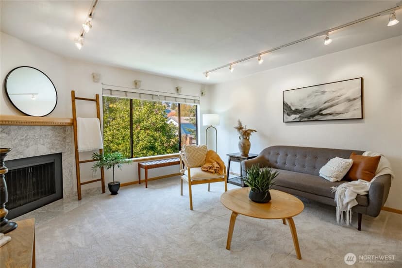 Property photo for 1740 Ne 86th Street #316, Seattle photo 2