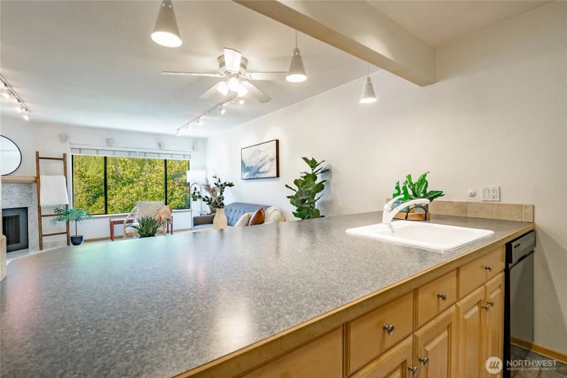 Property photo for 1740 Ne 86th Street #316, Seattle photo 13