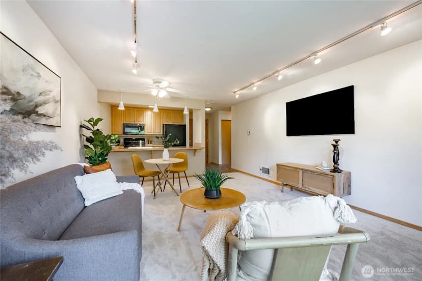 Property photo for 1740 Ne 86th Street #316, Seattle photo 7