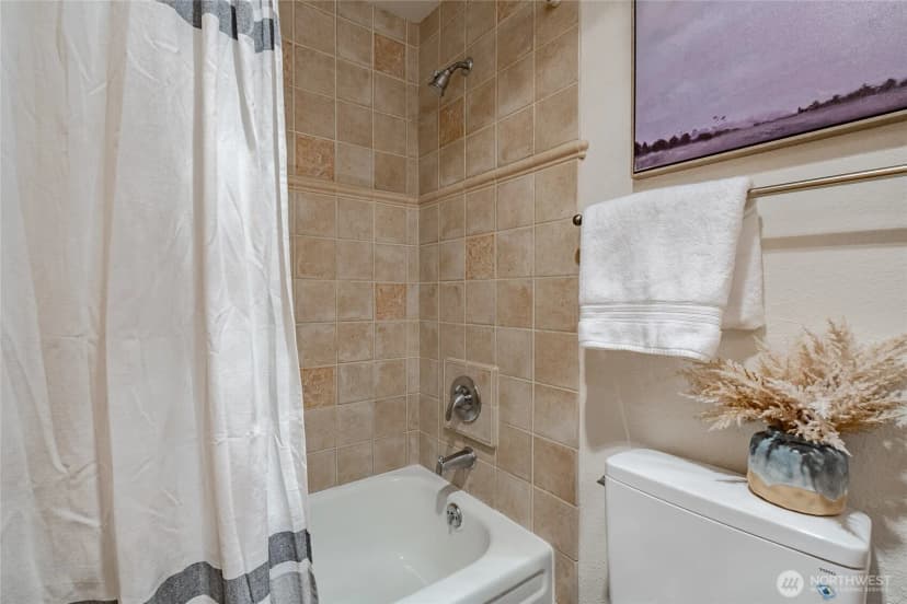 Property photo for 1740 Ne 86th Street #316, Seattle photo 22