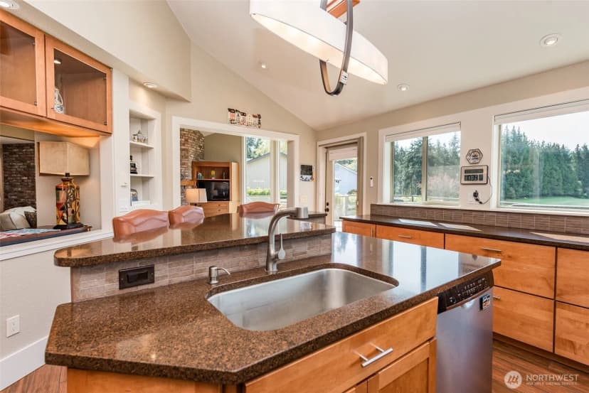 Property photo for 6250 Woodcock Road, Sequim photo 12