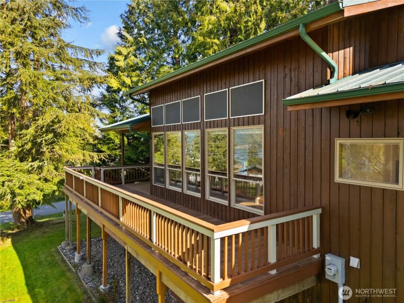 Property photo for 4380 Salmon Run Road, Anacortes photo 10