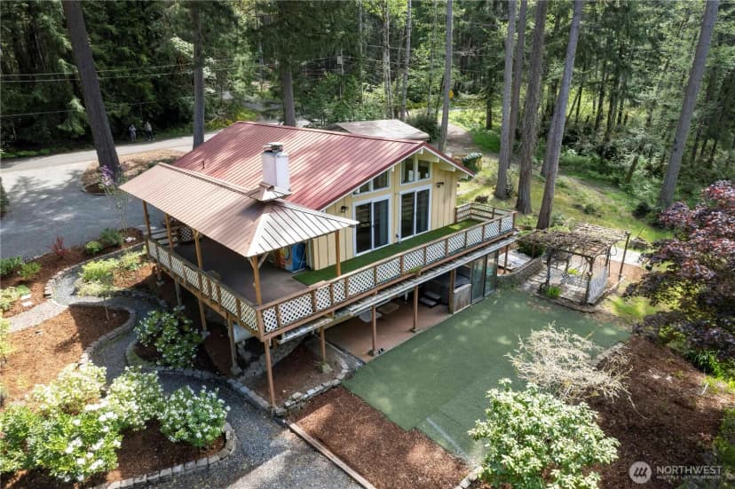 Property photo for 8910 130th Avenue Ct, Anderson Island