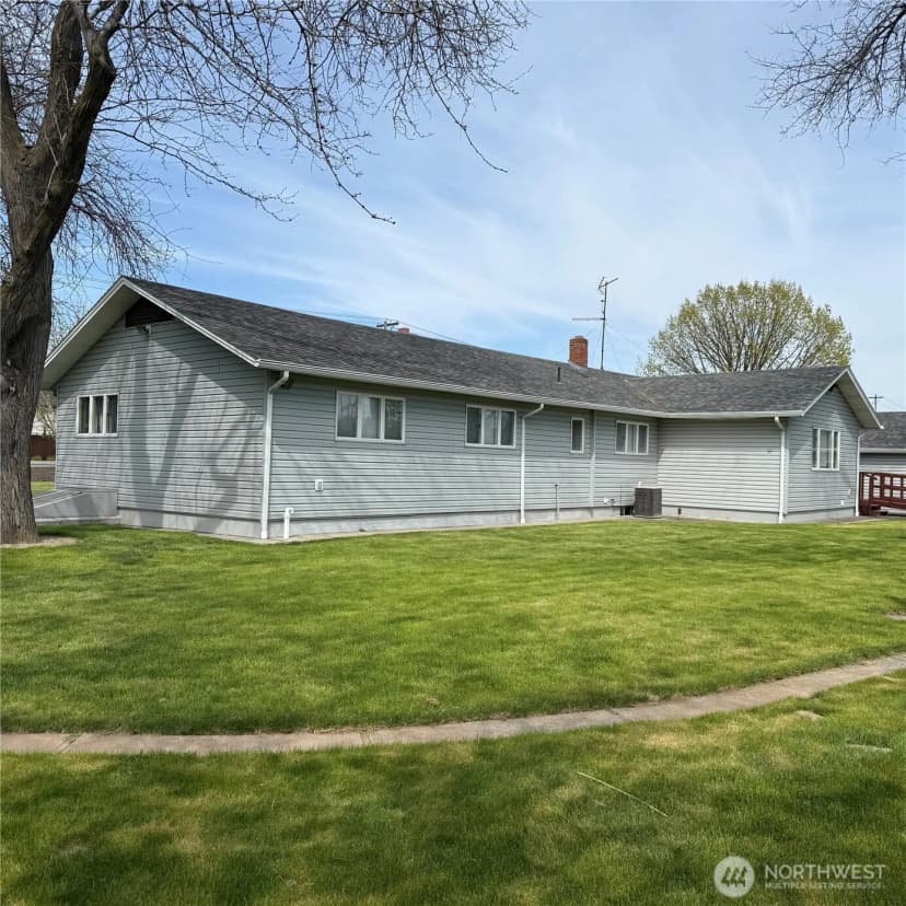 Property photo for 833 Prospect Avenue, Walla Walla photo 6