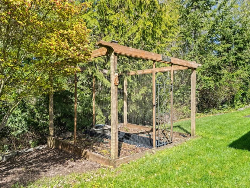 Property photo for 431 E Agate Beach Drive, Shelton photo 34
