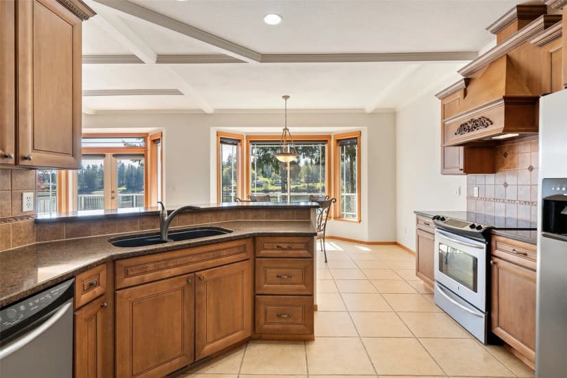 Property photo for 431 E Agate Beach Drive, Shelton photo 11