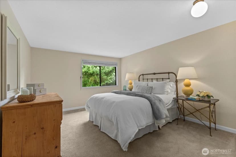 Property photo for 16972 65th Lane Ne, Kenmore photo 24
