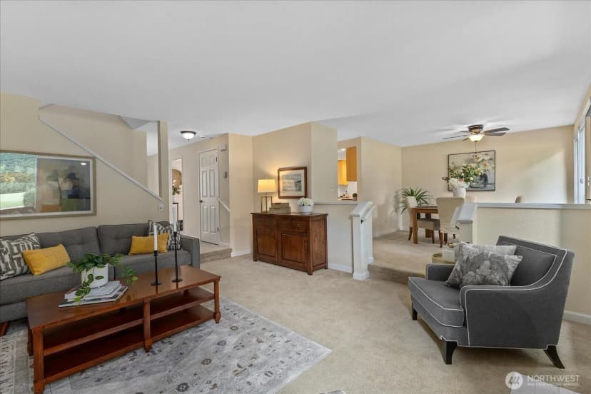 Property photo for 16972 65th Lane Ne, Kenmore photo 10