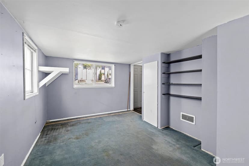 Property photo for 7 Sw 130th Place, Burien photo 19