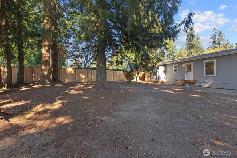 Property photo for 3310 207th Place Se, Bothell photo 22