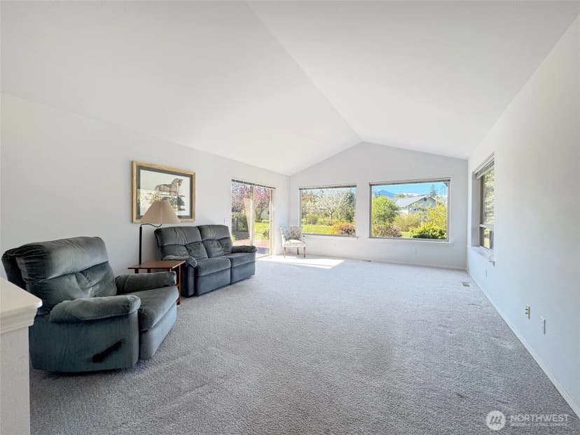 Property photo for 462 E Runnion, Sequim photo 7