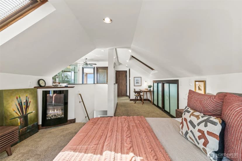 Property photo for 9750 Rainier Avenue S, Seattle photo 19