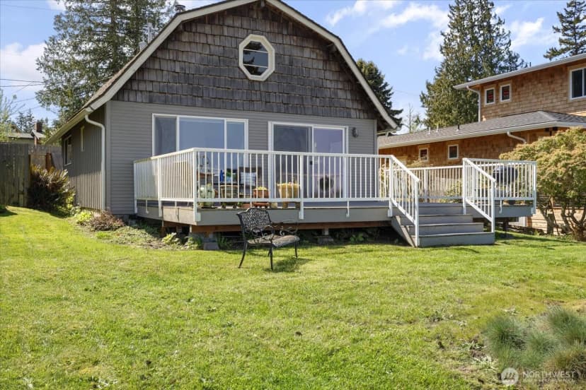 Property photo for 2963 Saratoga Road, Langley photo 32